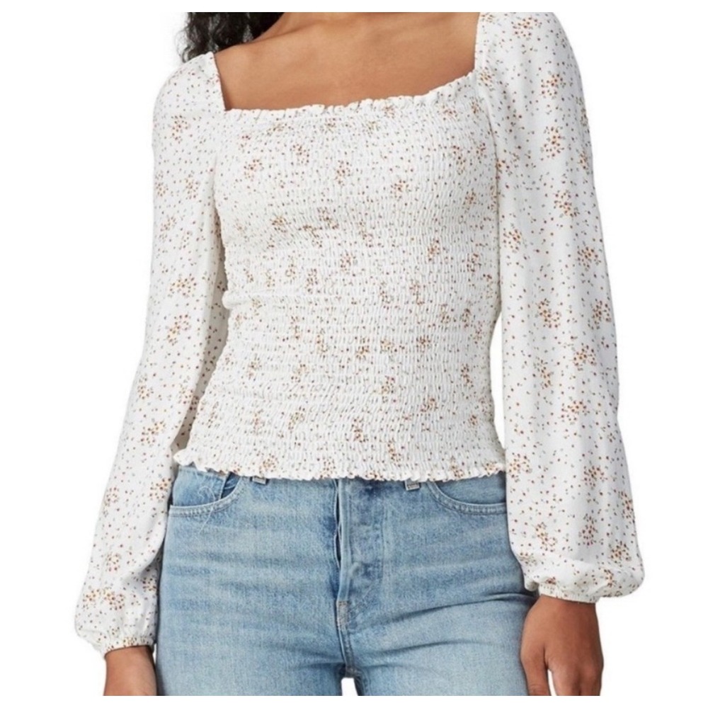 Cupcakes and‎ Cashmere NWT Savannah Smocked White Floral Smocked Puff Sleeve Top